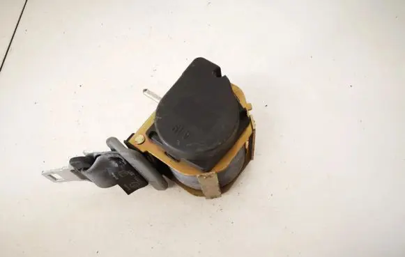 Renault Laguna I Middle seatbelt (rear) 427238jc