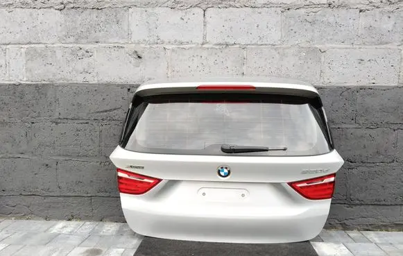 BMW 2 F46 Truck tailgate 