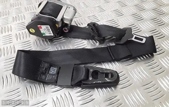 Skoda Superb B6 (3T) Front seatbelt 629973700