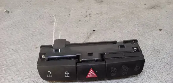 Opel Insignia A Hazard light switch 13271927