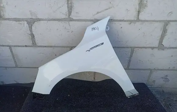 Ford Focus Fender