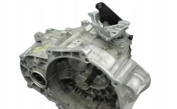 Audi A3 S3 8V Manual 6 speed gearbox NYG 02Q301103AA SK033