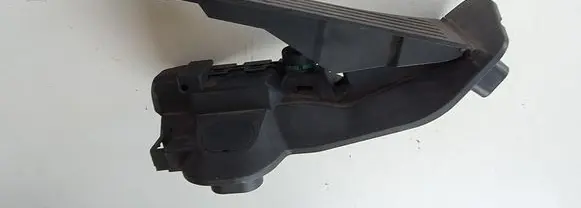 Skoda Superb B6 (3T) Accelerator throttle pedal