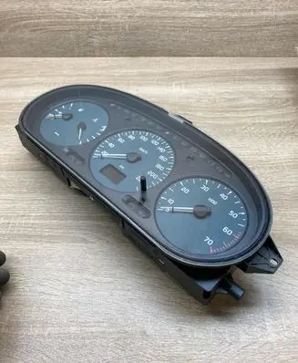 Renault Scenic I Speedometer (instrument cluster) 7700844181