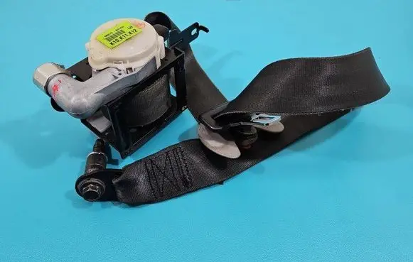 Hyundai H-1, Starex, Satellite Front seatbelt 88870-4H100 IMPRK1443462