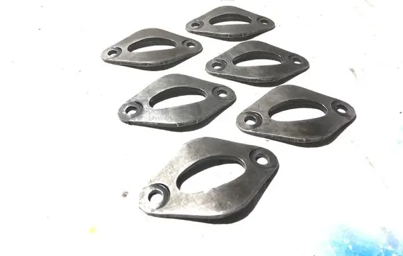 Audi A4 S4 B6 8E 8H Fuel Injector clamp holder 059130206A