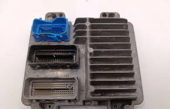 Chevrolet Silverado Engine control unit/module 12638463 12624927 86AAP2K1012302WF