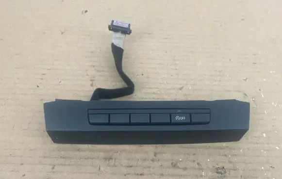 BMW 3 E90 E91 A set of switches 6970919 110187 03744650