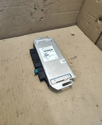 Mercedes-Benz S W220 SAM control unit A0205451732 05045110