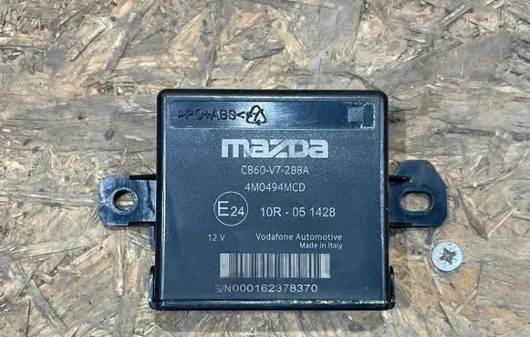Mazda 3 III Parking PDC control unit/module C860-V7-288A S2507P152