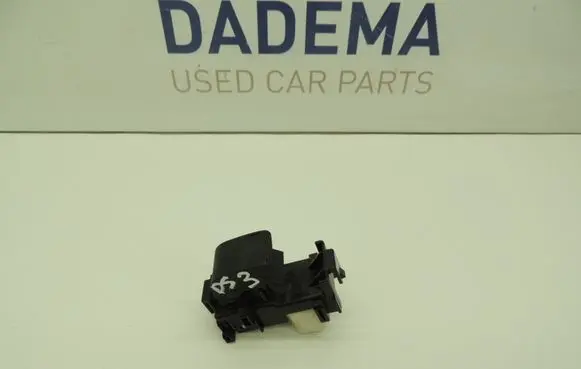 Toyota RAV 4 (XA30) Electric window control switch