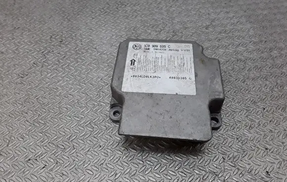 Volkswagen PASSAT B5 Airbag control unit/module 6Q0909605B