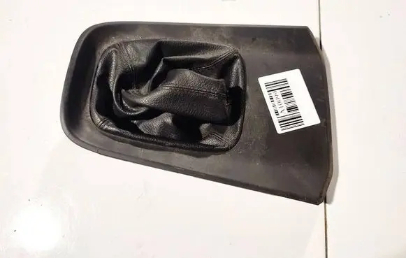 Nissan Primera Gear shifter surround trim plastic 0210140061
