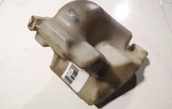 Nissan Quest Coolant expansion tank/reservoir