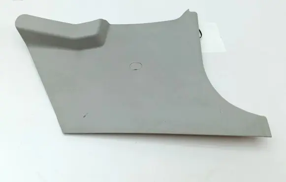Foot area side trim