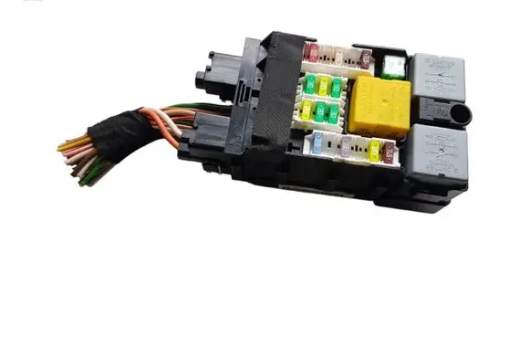 Citroen C4 Grand Picasso Fuse box set 9666772480
