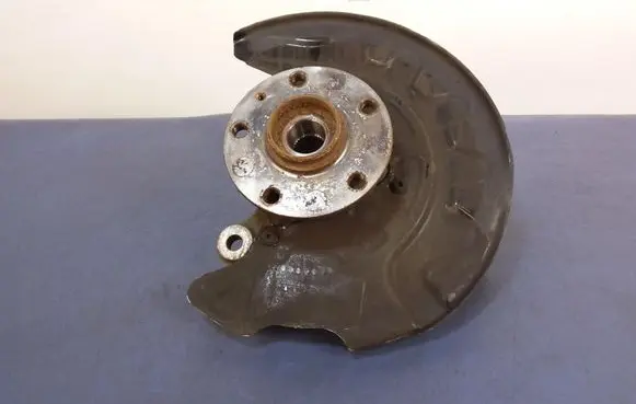 Skoda Octavia Mk3 (5E) Front wheel hub spindle knuckle