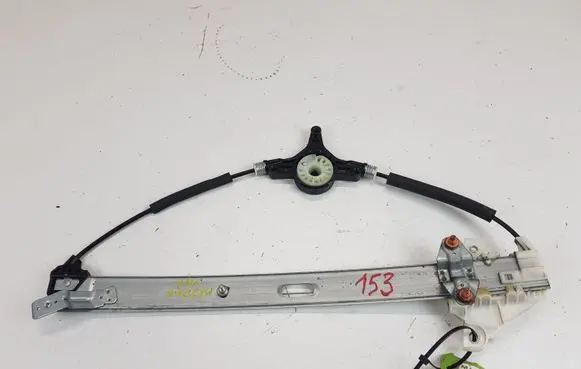 Mazda 6 Front window lifting mechanism without motor