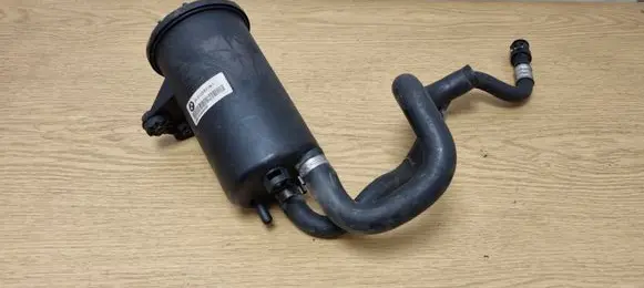 BMW 5 E60 E61 Power steering fluid tank/reservoir 6763458
