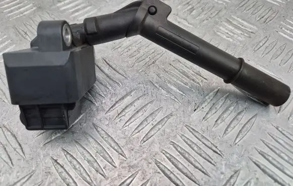 Mercedes-Benz A W176 High voltage ignition coil A2709060500