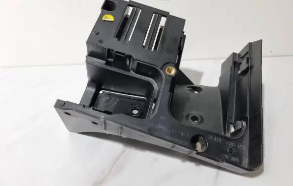 Audi A3 S3 8P Other engine bay part 1K0907361C