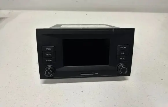 Seat Leon (5F) Radio/CD/DVD/GPS head unit 5F0035871D