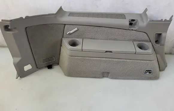 Volvo XC90 Tailgate/trunk side cover trim 39898324