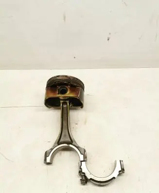 Ford Mustang VI Piston KS1295