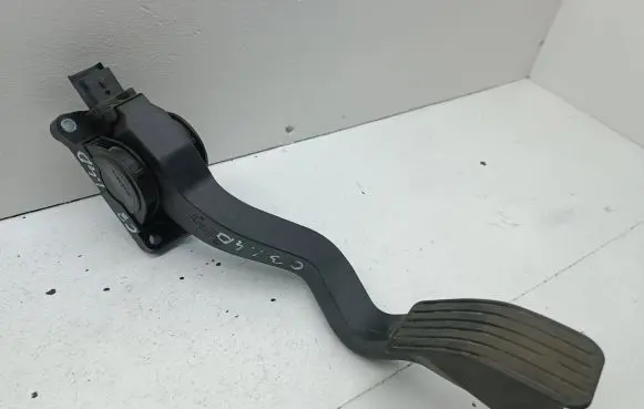 Citroen C3 Accelerator throttle pedal 9646702180 0280752251