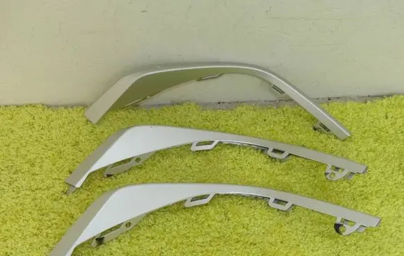 Audi A3 8Y Rear bumper trim bar molding 8Y0853101