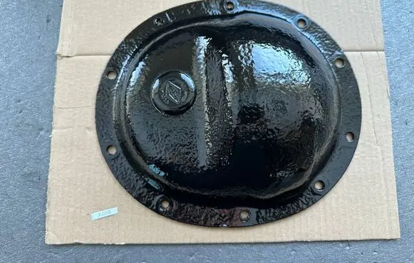 Jeep Cherokee XJ Rear differential/diff mount bracket 5252493
