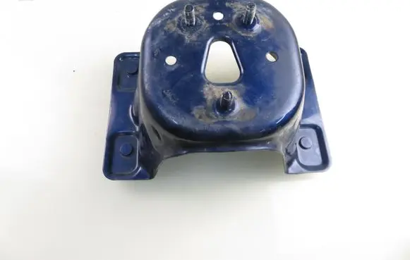 Honda CR-V Spare wheel mounting bracket 