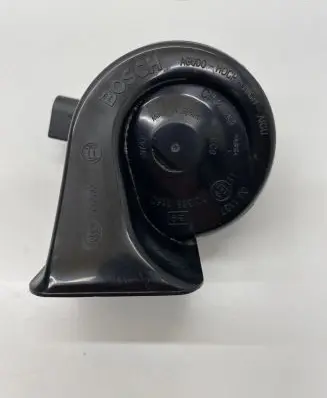 Volkswagen Golf V Horn signal 3881157