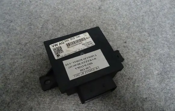 Volkswagen PASSAT B7 Power management control unit 3AA919041