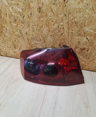 Peugeot 407 Rear/tail lights 9656606380