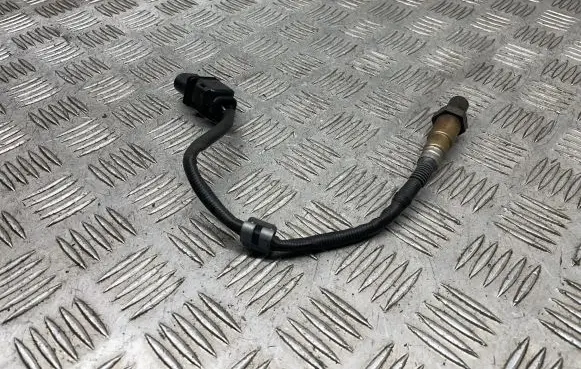 BMW 3 E90 E91 Lambda probe sensor 7804369 0281004079