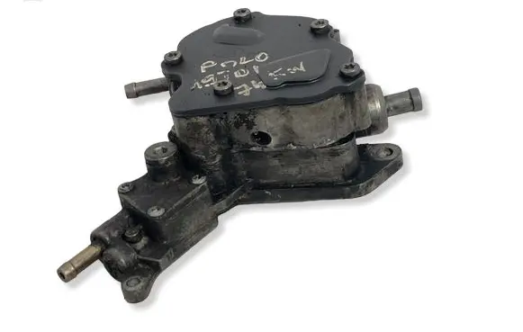 Volkswagen Polo Vacuum pump RE215305