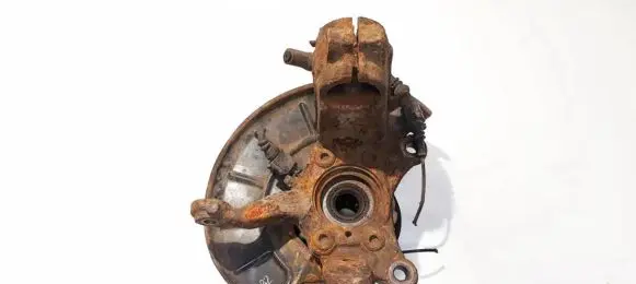 Volkswagen Golf VI Front wheel hub