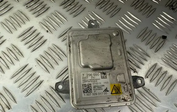 BMW 5 F10 F11 Xenon control unit/module 7296090