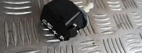 Volkswagen Golf Plus Headlight level adjustment motor 00883000