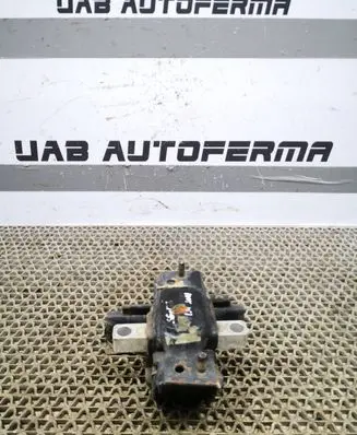 Seat Ibiza IV (6J,6P) Engine mount bracket 6Q0199555