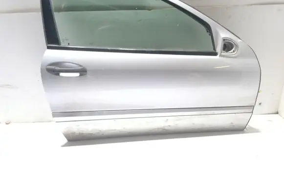 Mercedes-Benz C W203 Door (2 Door Coupe) 