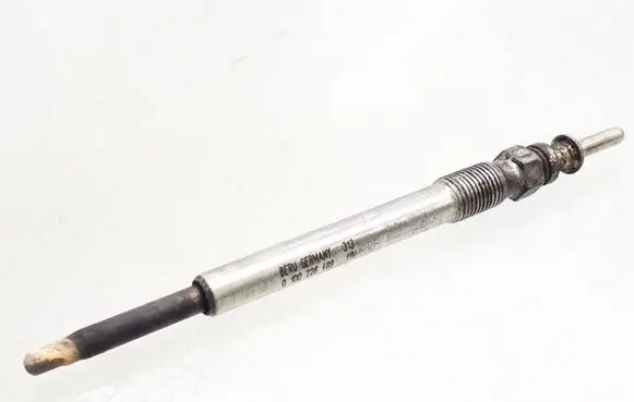 Opel Vectra B Glow plug 0100226489