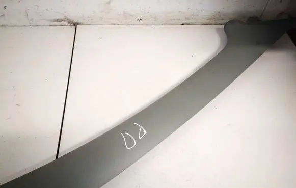 Toyota Yaris (C) pillar trim 6221152010 62211-52010