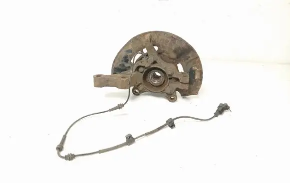 Front wheel hub