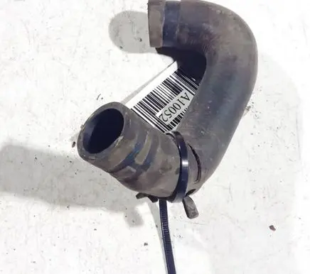 Mercedes-Benz E W210 Engine coolant pipe/hose