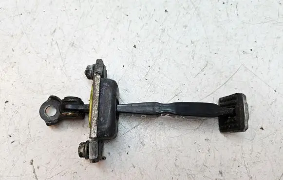 KIA Soul Rear door check strap stopper
