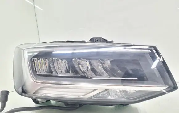 Audi Q2 - Headlight/headlamp 81A941012D