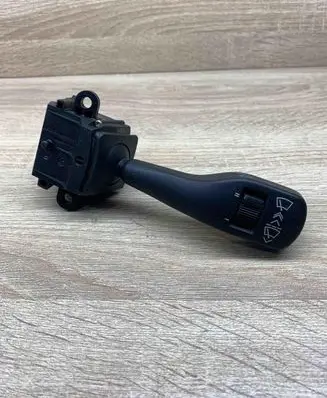 BMW 3 E46 Indicator stalk 8363669