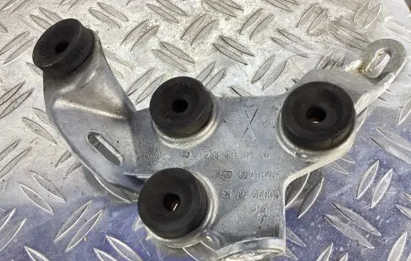 Mercedes-Benz GLC X253 C253 ABS pump bracket A2534310440